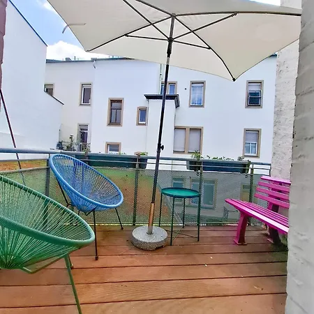 Einzigartiges Angebot - Maisonette Mit Balkon & Parkplatz, Zentral & Ruhig * 로데스하임암라인