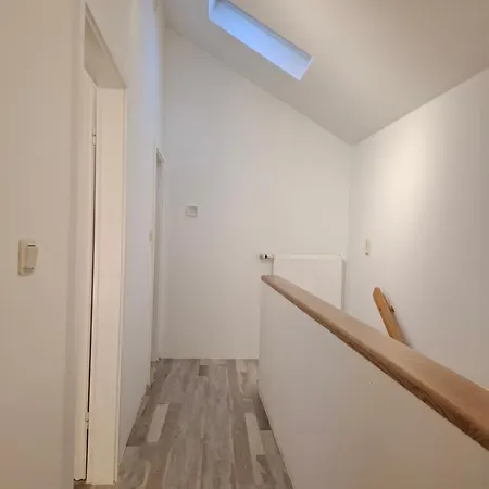 Einzigartiges Angebot - Maisonette Mit Balkon & Parkplatz, Zentral & Ruhig Apartmán *