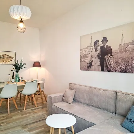 Einzigartiges Angebot - Maisonette Mit Balkon & Parkplatz, Zentral & Ruhig Lejlighed Rüdesheim am Rhein
