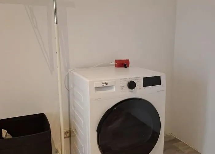 Einzigartiges Angebot - Maisonette Mit Balkon & Parkplatz, Zentral & Ruhig Appartement *