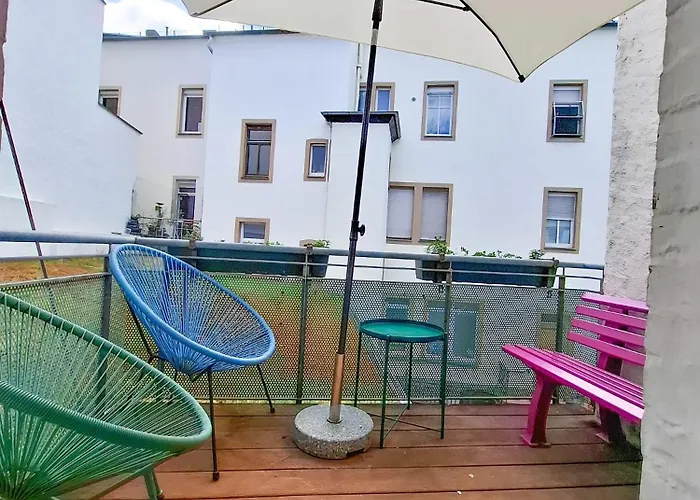 Einzigartiges Angebot - Maisonette Mit Balkon & Parkplatz, Zentral & Ruhig * Rüdesheim am Rhein