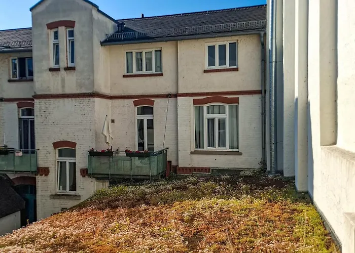 Einzigartiges Angebot - Maisonette Mit Balkon & Parkplatz, Zentral & Ruhig Appartement *