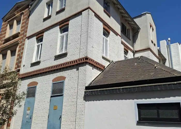 Einzigartiges Angebot - Maisonette Mit Balkon & Parkplatz, Zentral & Ruhig Apartamento