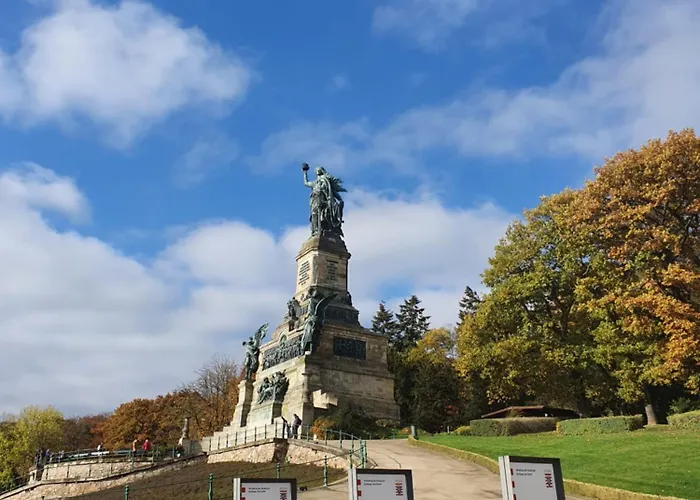 Einzigartiges Angebot - Maisonette Mit Balkon & Parkplatz, Zentral & Ruhig Apartamento Rüdesheim am Rhein