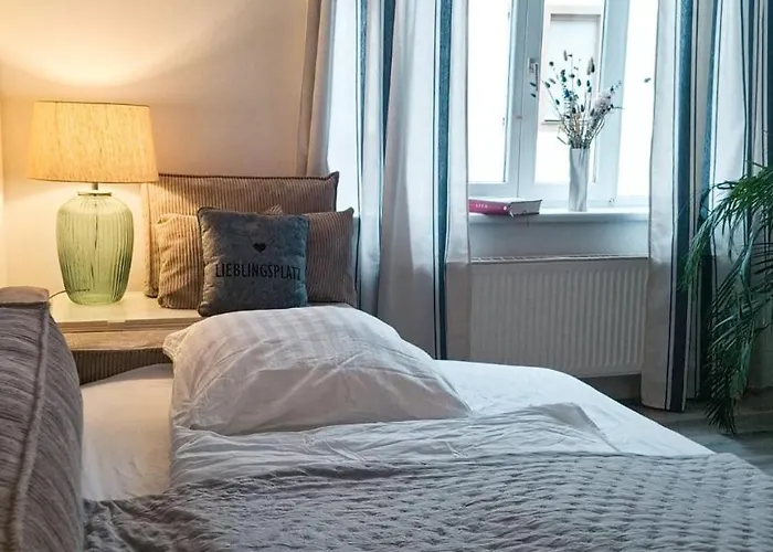 Einzigartiges Angebot - Maisonette Mit Balkon & Parkplatz, Zentral & Ruhig Appartement *